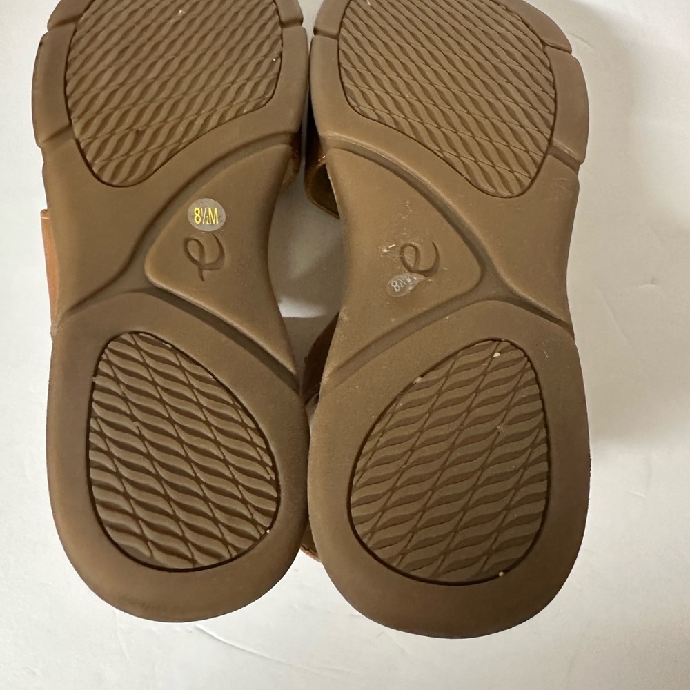 Easy Spirit Mavey Brown Leather Sandals Size 8.5 - Picture 7 of 7